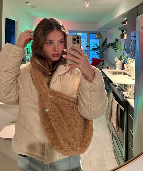 Maya V Henry leaked onlyfans nude