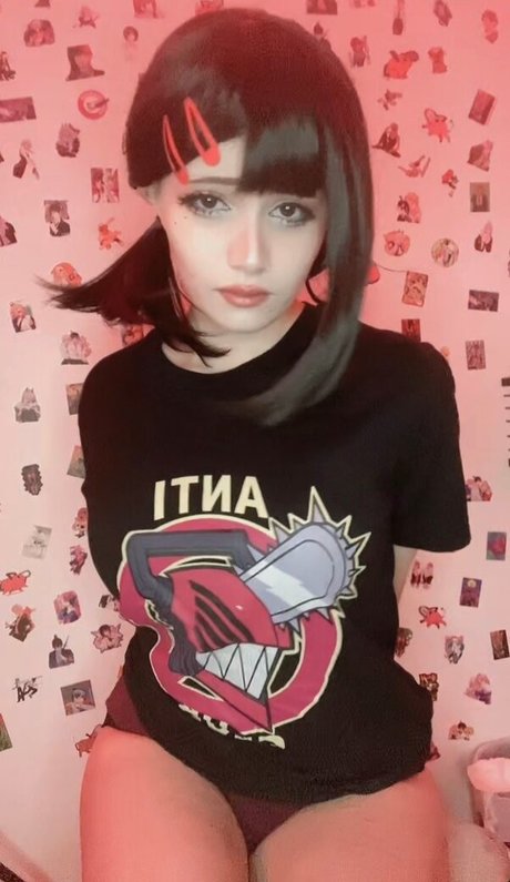 Denjis gxrlfriend onlyfans model photos