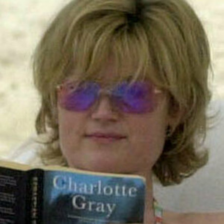 Anthea Turner nude leak onlyfans