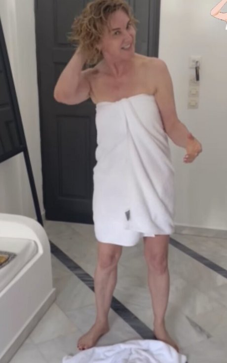 Anthea Turner onlyfans model