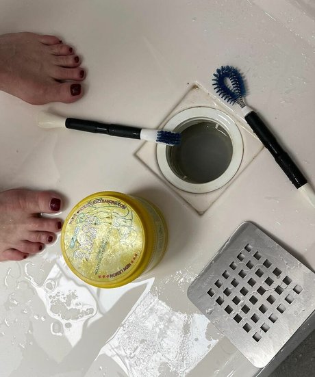 Anthea Turner onlyfans boobs