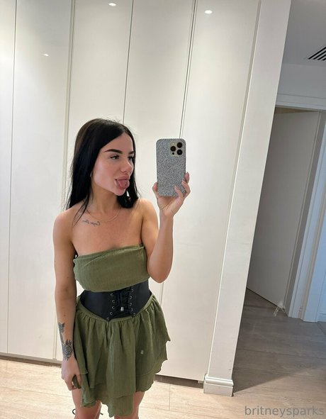 strip nude onlyfans art nude frame