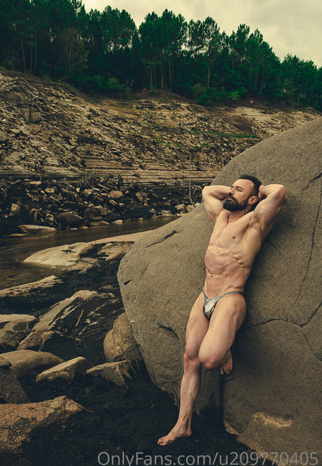 irishbeast69 Profile image