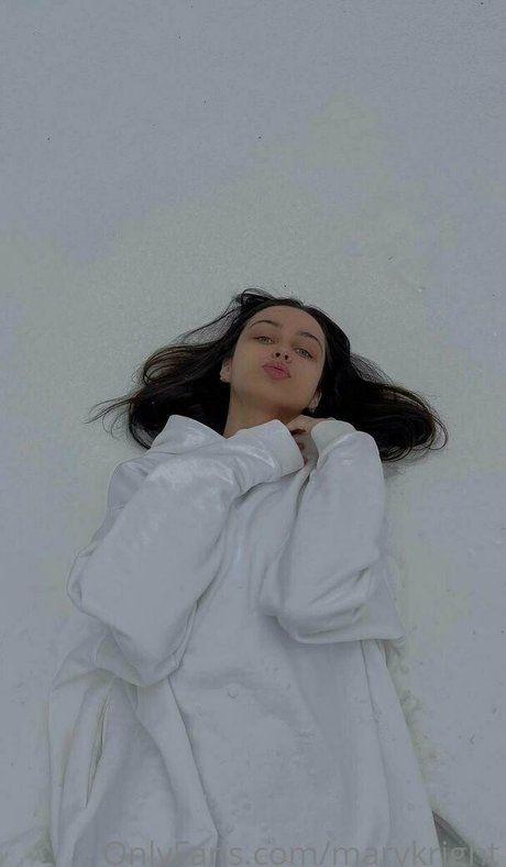 maryloveeeefree onlyfans leaks.