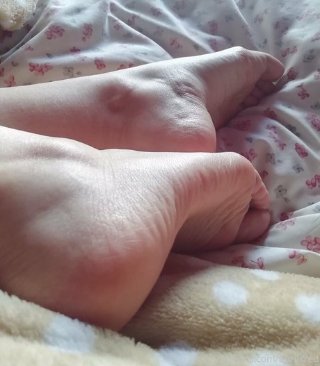 aprilxredfree onlyfans lean