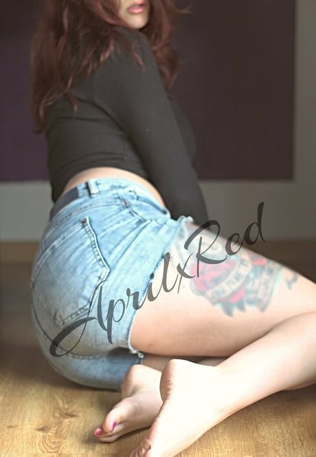 aprilxredfree onlyfans for free
