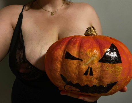 unorwegiankinkypregfree onlyfans leak naked