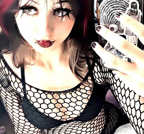 Zirakillz nude only fans