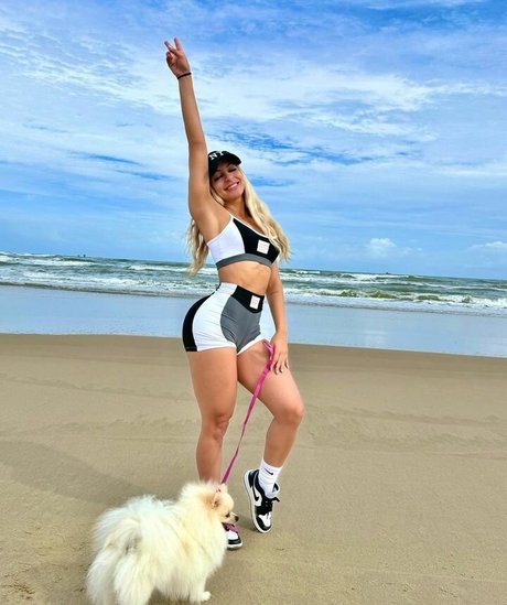 Andressa Karoline nude leak onlyfans