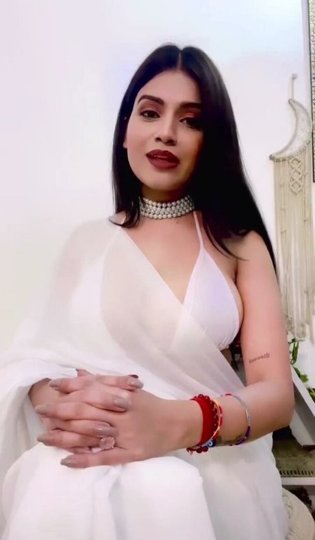 Nidhi Chaudhary onlyfans nude leaked