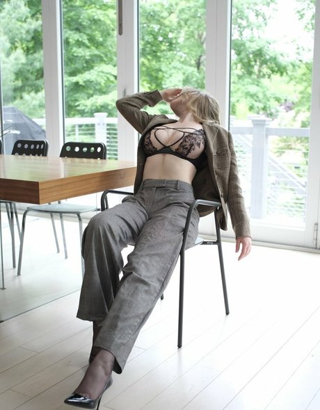 Adelyn Moore leaked onlyfans