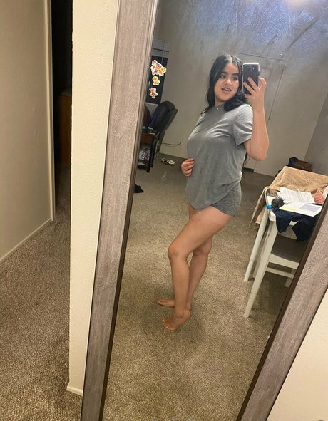 its em2 onlyfans model photo