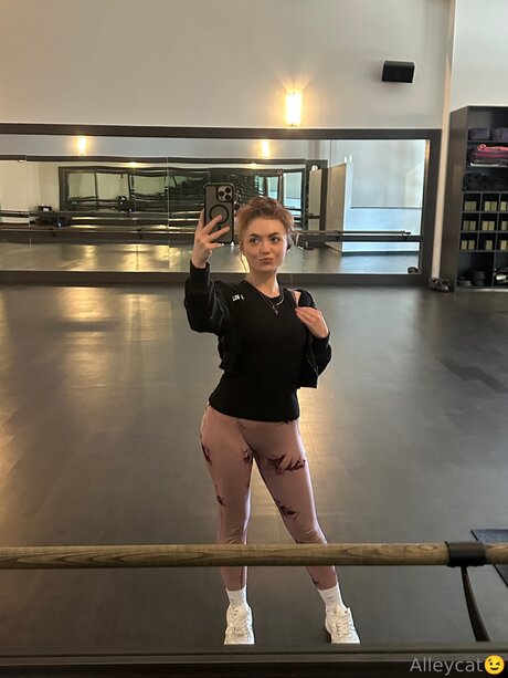 Okalley19 only fans content