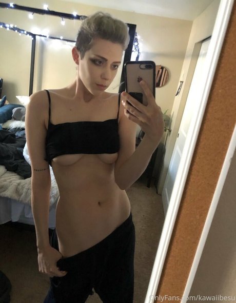 camghoul onlyfans porn nude