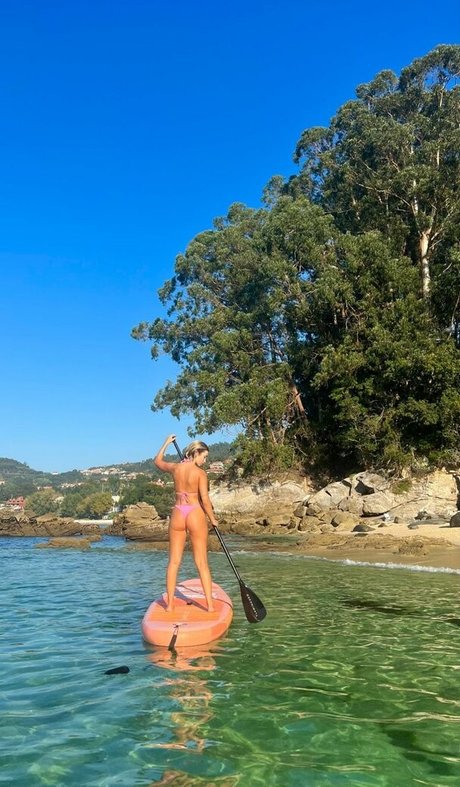 rebecastones onlyfans leaks.