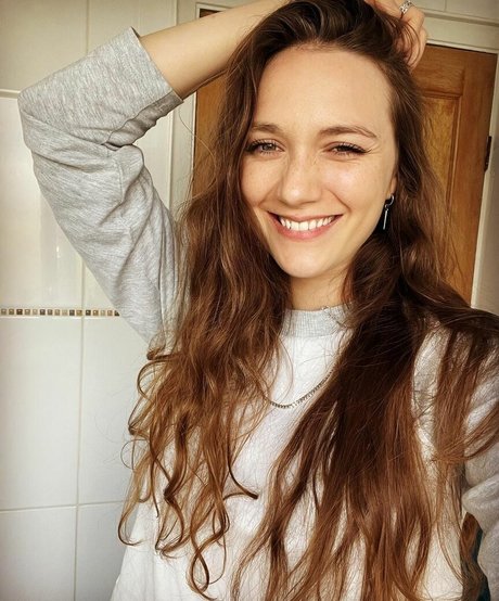 Anna Demetriou onlyfans leaks sex