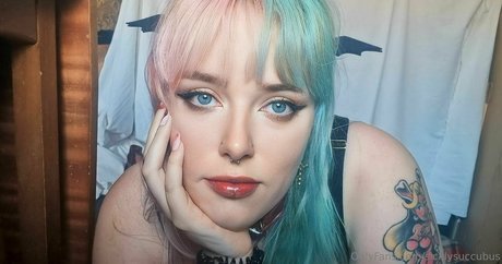 sicklysuccubus only fans nude