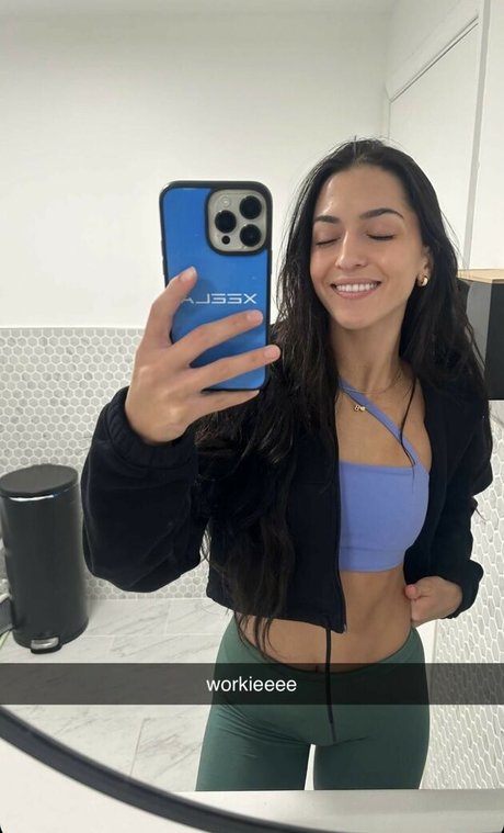 builtbybells nude onlyfans