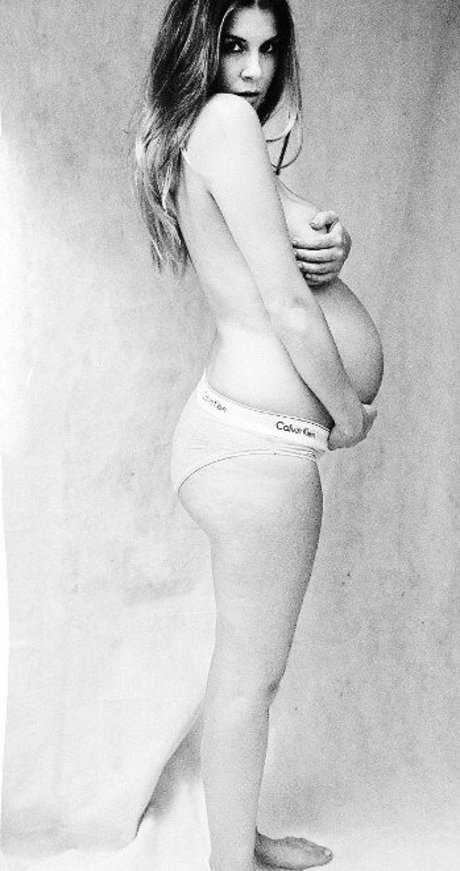 Pregnant Women en onlyfans