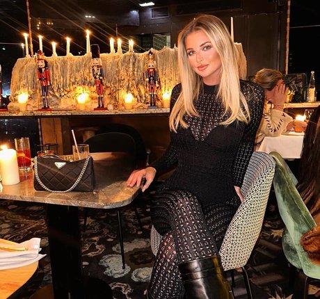 babysitter onlyfans free porn artwork