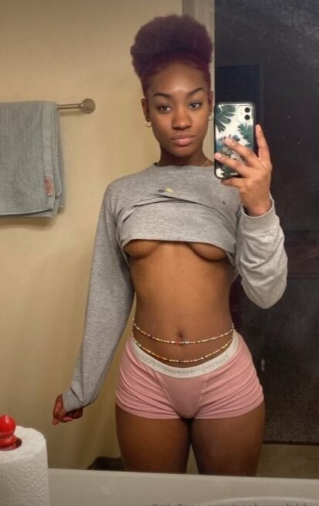 thick amateur onlyfans pornographic depiction