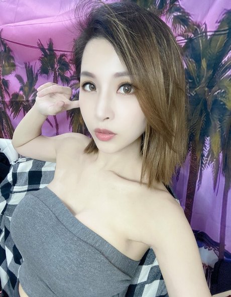 nianlin nude onlyfans pics