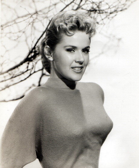 Connie Stevens onlyfans leajs
