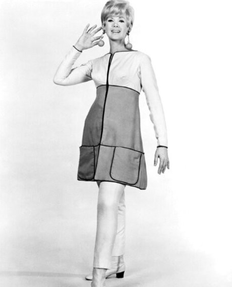 Connie Stevens onlyfans naked