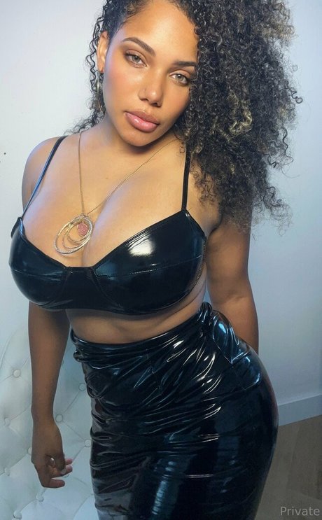 kixxy vip leaks onlyfans