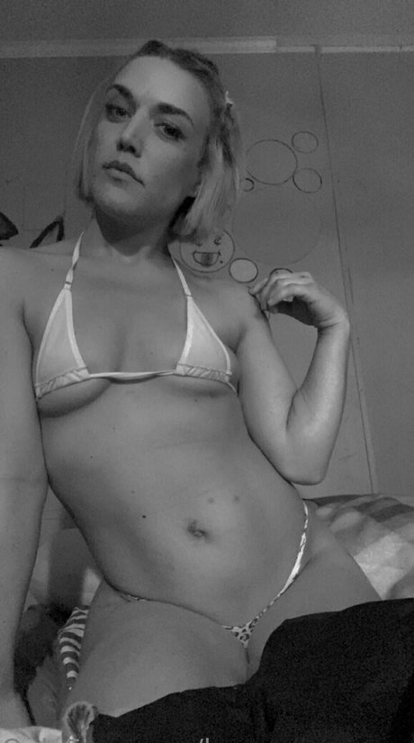 gabrielleadams onlyfans leak xxx