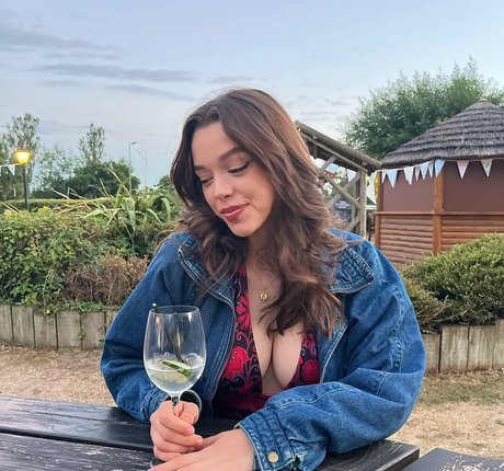 sofialowex onlyfans pics leaked