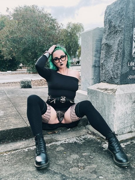 cemeteryghoulfree free onlyfans