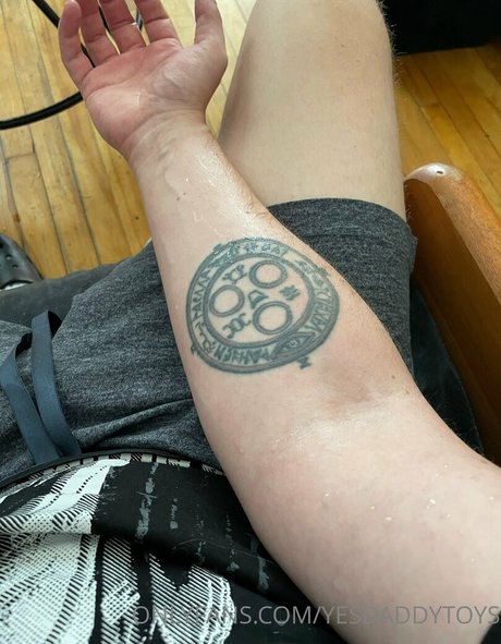 yesdaddytoys feet onlyfans