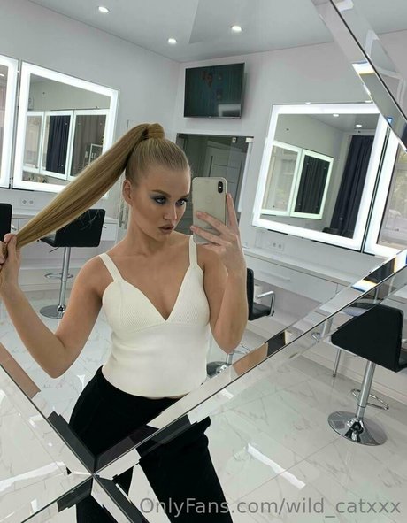wild catxxx only fans leak nude