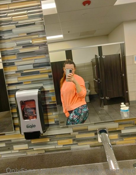 naughty sarah rose free onlyfans posts