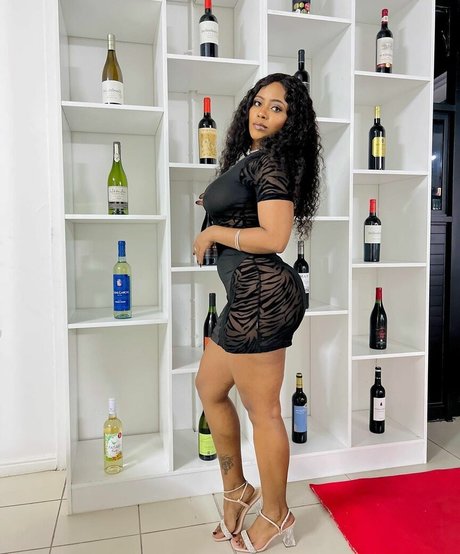 Bella Batista onlyfans leaked dirtyship