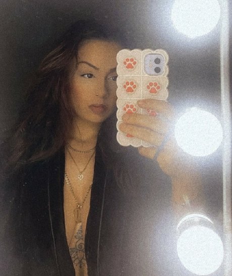 Cierra Maldonado naked on onlyfans