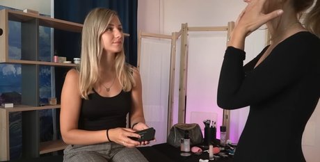 Kewas Asmr onlyfans nude leak