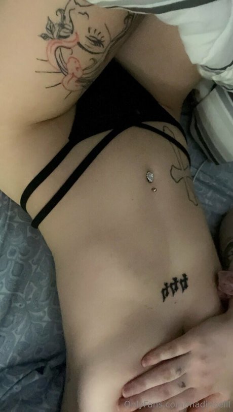 madinoelll nude onlyfans