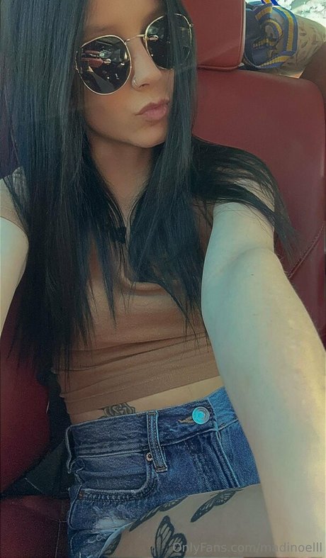 madinoelll onlyfans ass