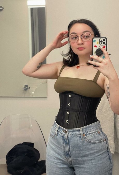 Mxmtoon onlyfans nude leaks