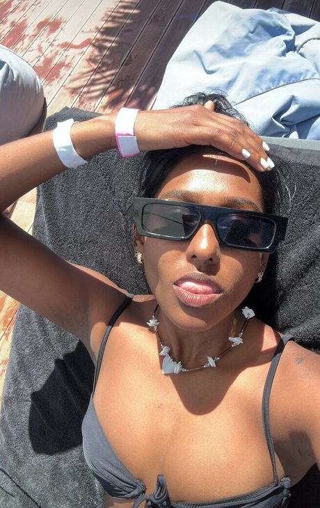 Venorika nude onlyfans