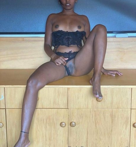 Venorika nude onlyfans