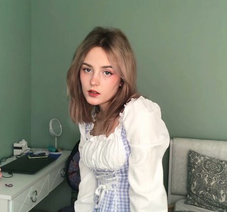 nenormova onlyfans pic