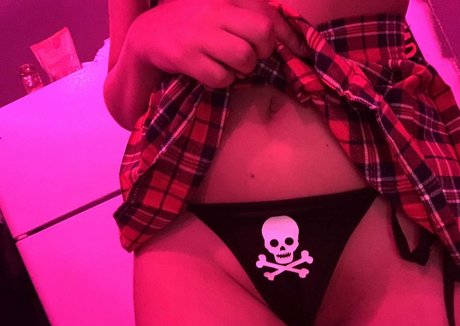 Vamppixiee porn onlyfans