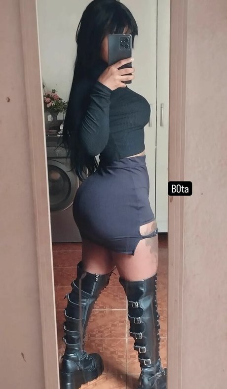 Mary Walker onlyfans nude pics