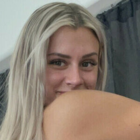 Gainsbygoose naked onlyfans leak