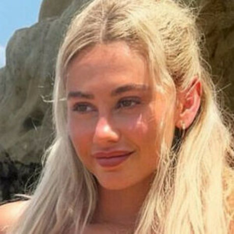 Sophiesnazz onlyfans model