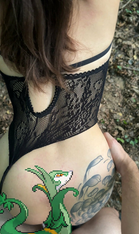 pinkylemonn nude onlyfans leaked