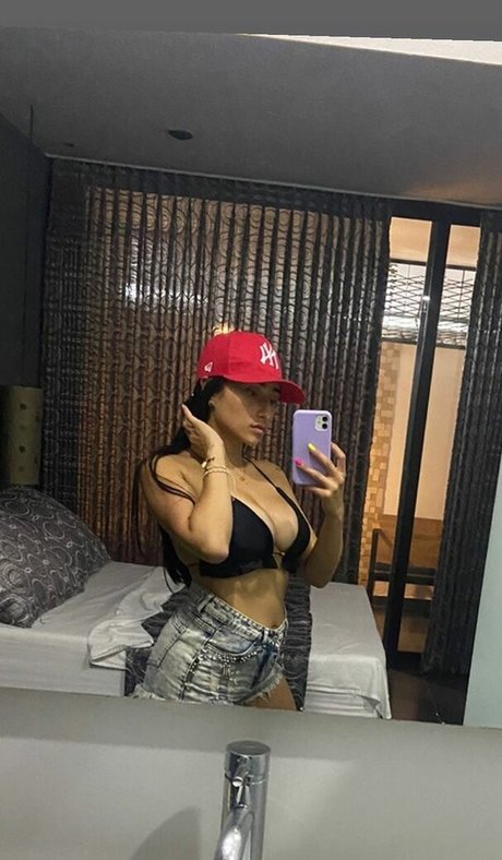 Maryory The Barber onlyfans archives